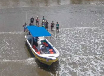 Water Taxi Boat