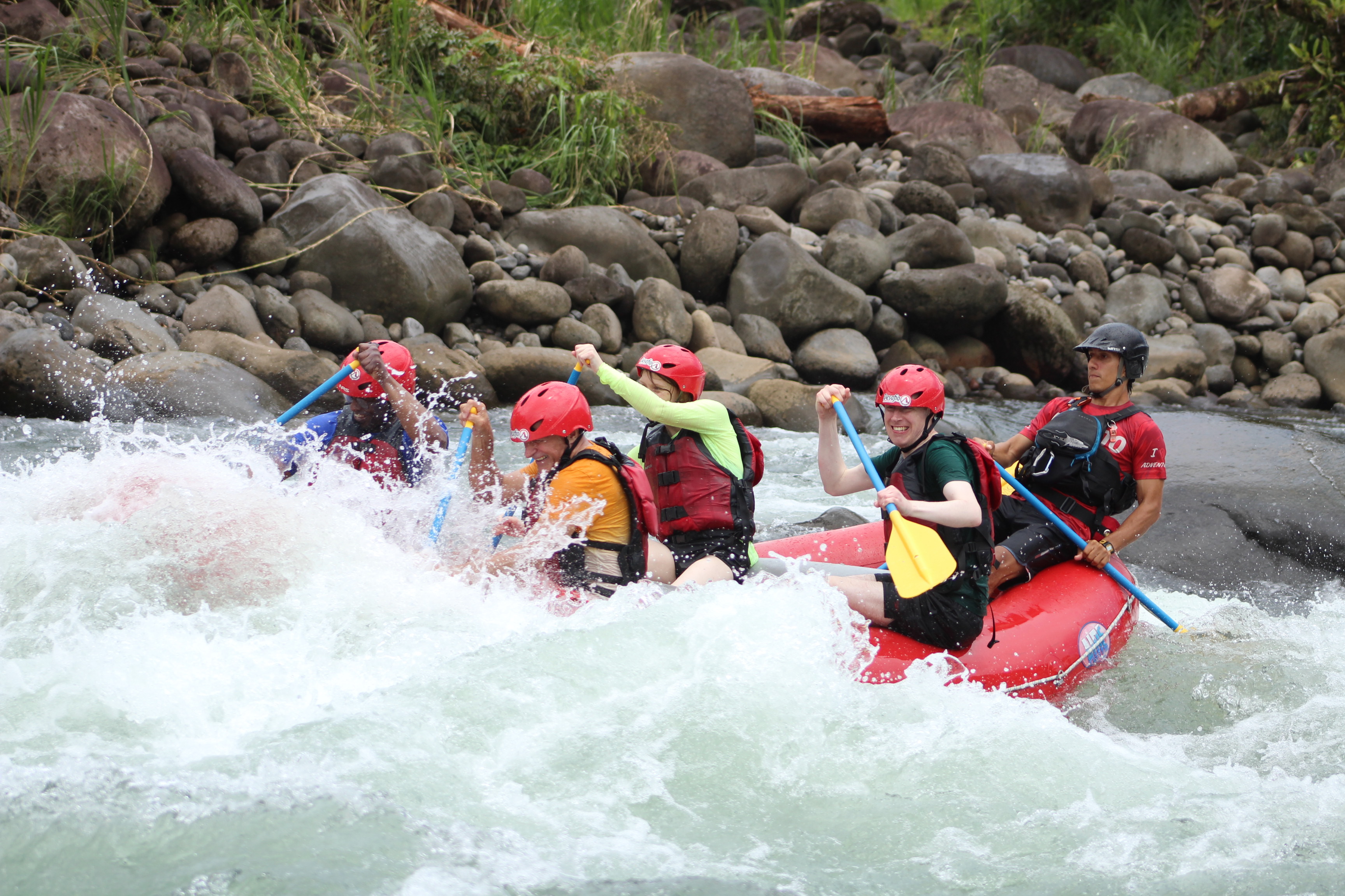 Jungle Run: Sarapiqui River Rafting (class III-IV)